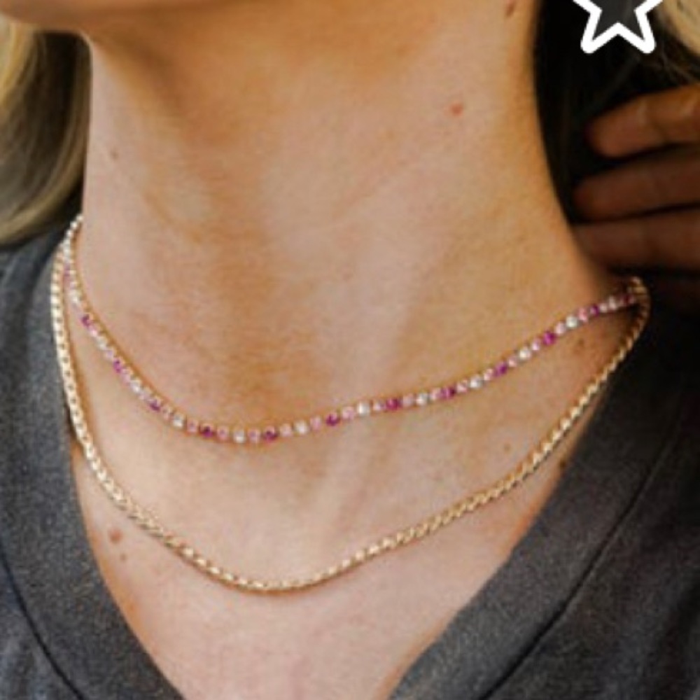 BOUTIQUE BOUGHT BRAND 🌞NEW Still in bag for this multi layered necklace 🌟🌞🌟